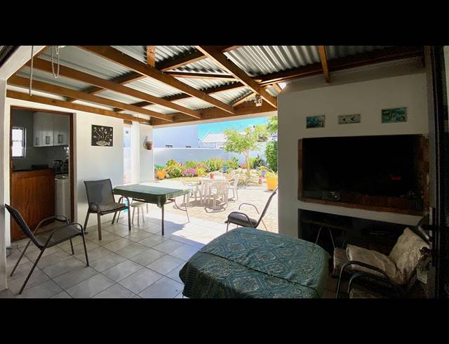 3 BEDROOM HOUSE FOR SALE IN DWARSKERSBOS